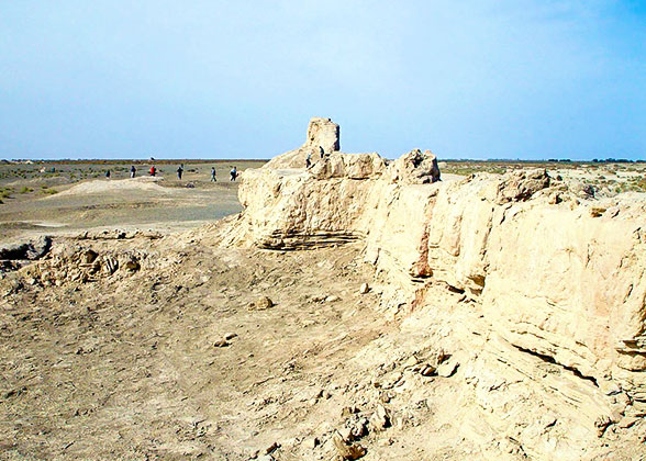 Remains of Han Great Wall, Dunhuang, Gansu